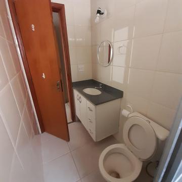 Alugar Apartamento / Padrão em Ribeirão Preto R$ 900,00 - Foto 18