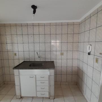 Alugar Apartamento / Padrão em Ribeirão Preto R$ 750,00 - Foto 7