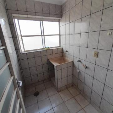 Alugar Apartamento / Padrão em Ribeirão Preto R$ 750,00 - Foto 9