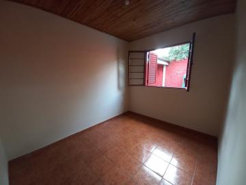 Alugar Casa / Padrão em Ribeirão Preto R$ 1.100,00 - Foto 6