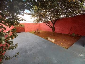 Alugar Casa / Padrão em Ribeirão Preto R$ 1.100,00 - Foto 4