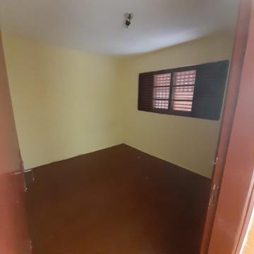 Alugar Casa / Padrão em Ribeirão Preto R$ 600,00 - Foto 13