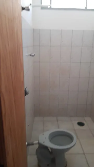 Alugar Casa / Padrão em Ribeirão Preto R$ 750,00 - Foto 7