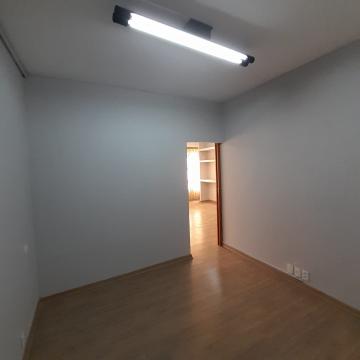 Alugar Comercial / Sala em Ribeirão Preto R$ 800,00 - Foto 2