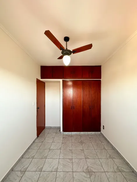Apartamento / Padrão sem Condomínio em Ribeirão Preto , Comprar por R$195.000,00
