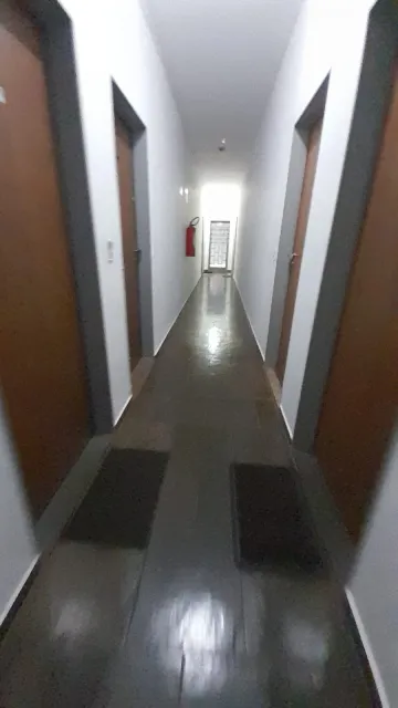 Alugar Apartamento / Padrão em Ribeirão Preto R$ 750,00 - Foto 5