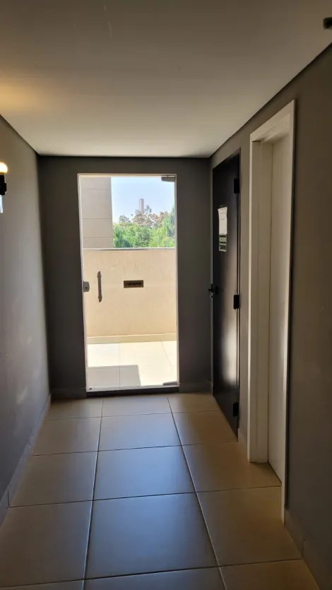 Alugar Apartamento / Aluguel em Ribeirão Preto R$ 1.400,00 - Foto 3