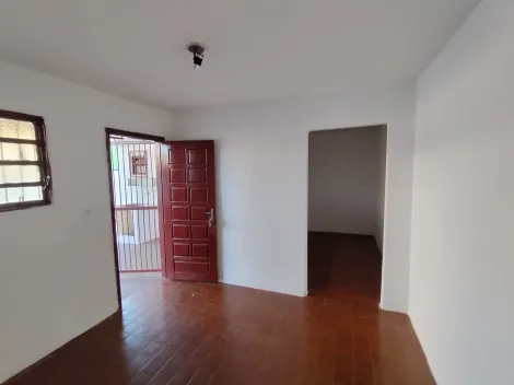 Alugar Casa / Padrão em Ribeirão Preto R$ 600,00 - Foto 5