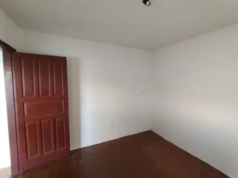 Alugar Casa / Padrão em Ribeirão Preto R$ 600,00 - Foto 11