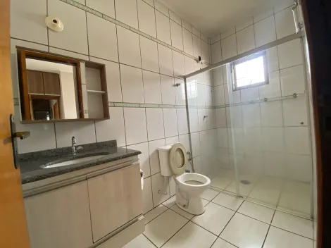 Alugar Casa / Padrão em Ribeirão Preto R$ 1.500,00 - Foto 13