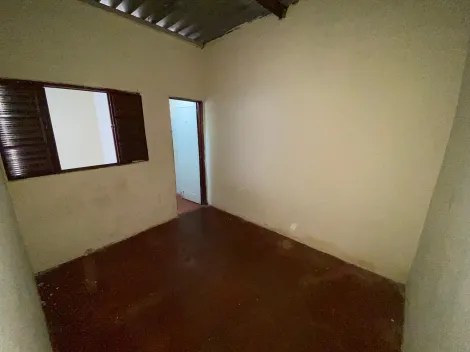 Alugar Casa / Padrão em Ribeirão Preto R$ 1.100,00 - Foto 10